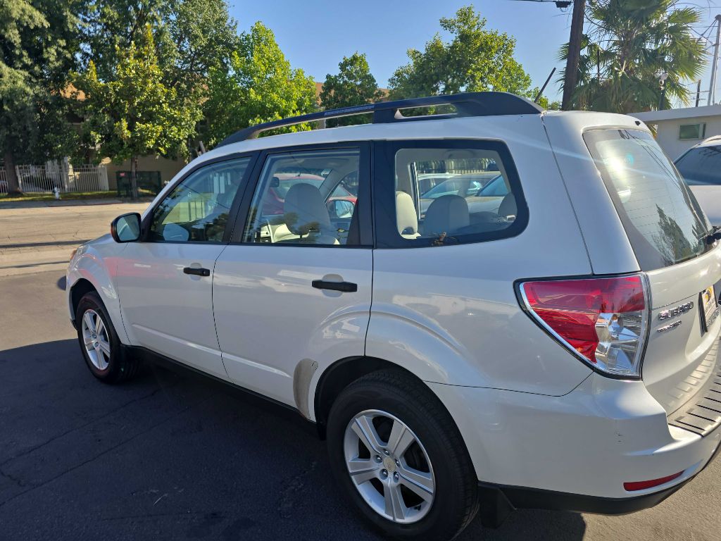 Photo 8 of this SUBARU FORESTER