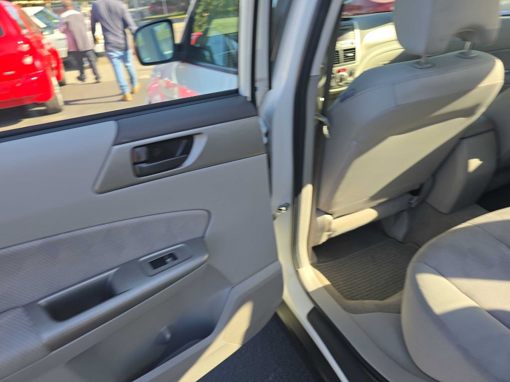 Photo 11 of this SUBARU FORESTER