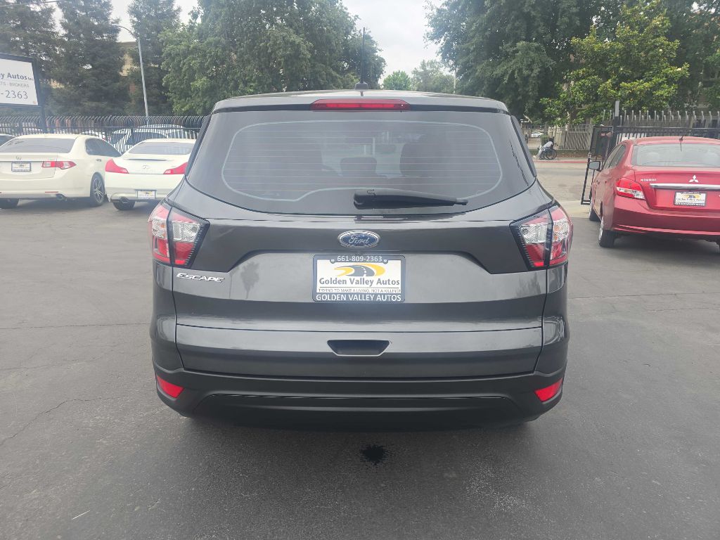 Photo 7 of this FORD ESCAPE
