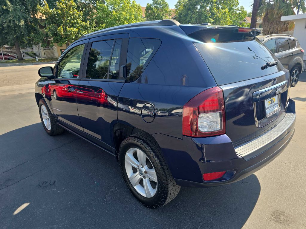 Photo 6 of this JEEP COMPASS