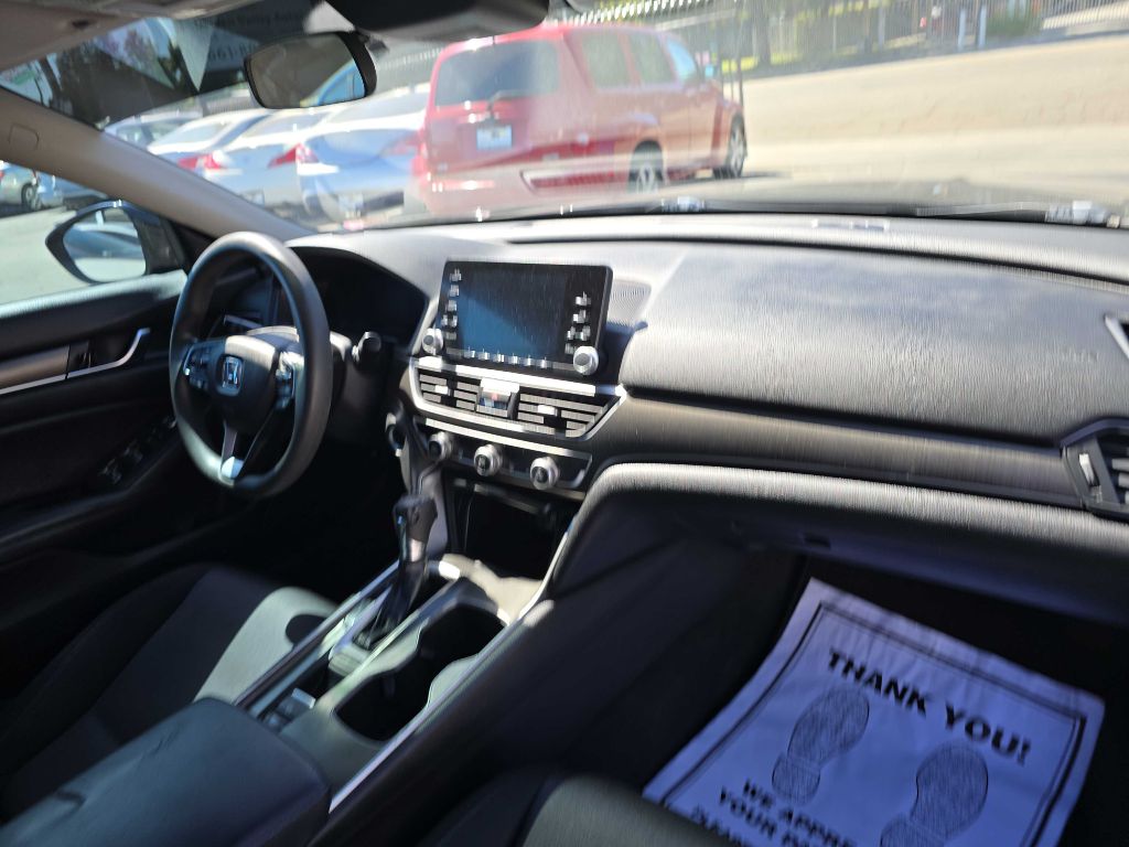 Photo 33 of this HONDA ACCORD