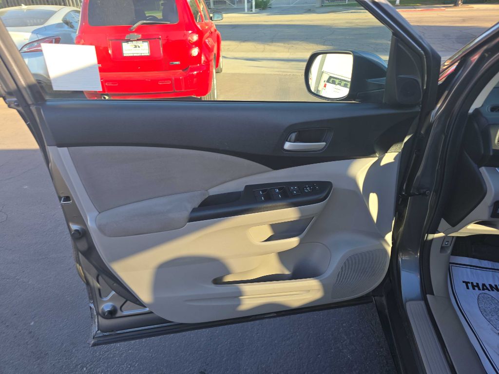 Photo 7 of this HONDA CR-V