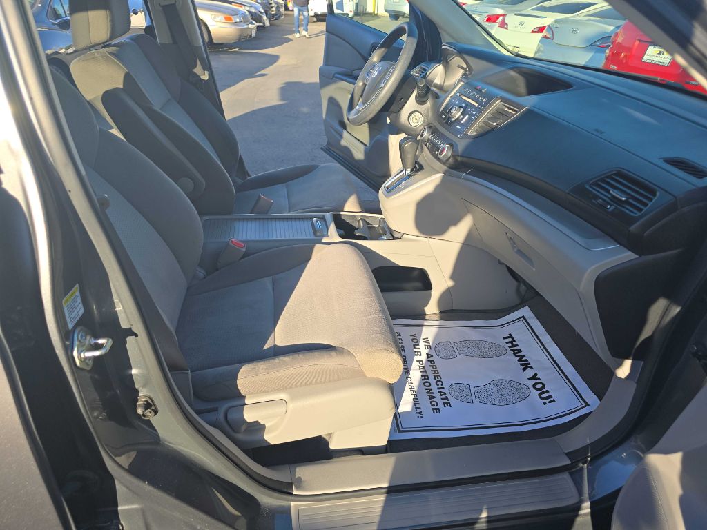 Photo 15 of this HONDA CR-V