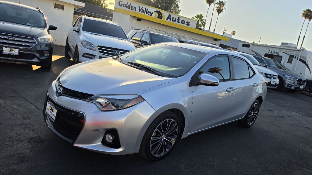 2015 TOYOTA COROLLA