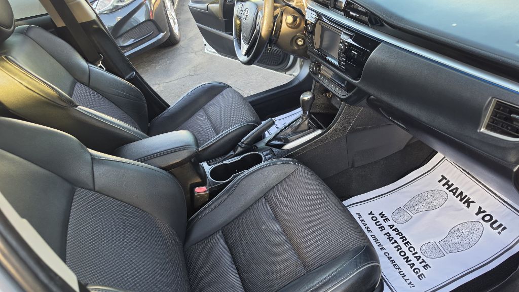 Photo 14 of this TOYOTA COROLLA