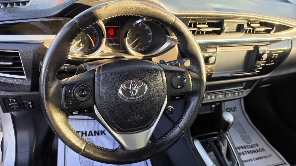 Photo 9 of this TOYOTA COROLLA