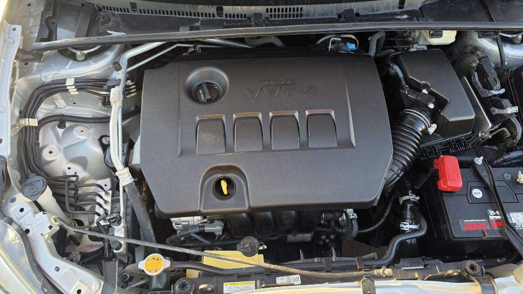 Photo 18 of this TOYOTA COROLLA