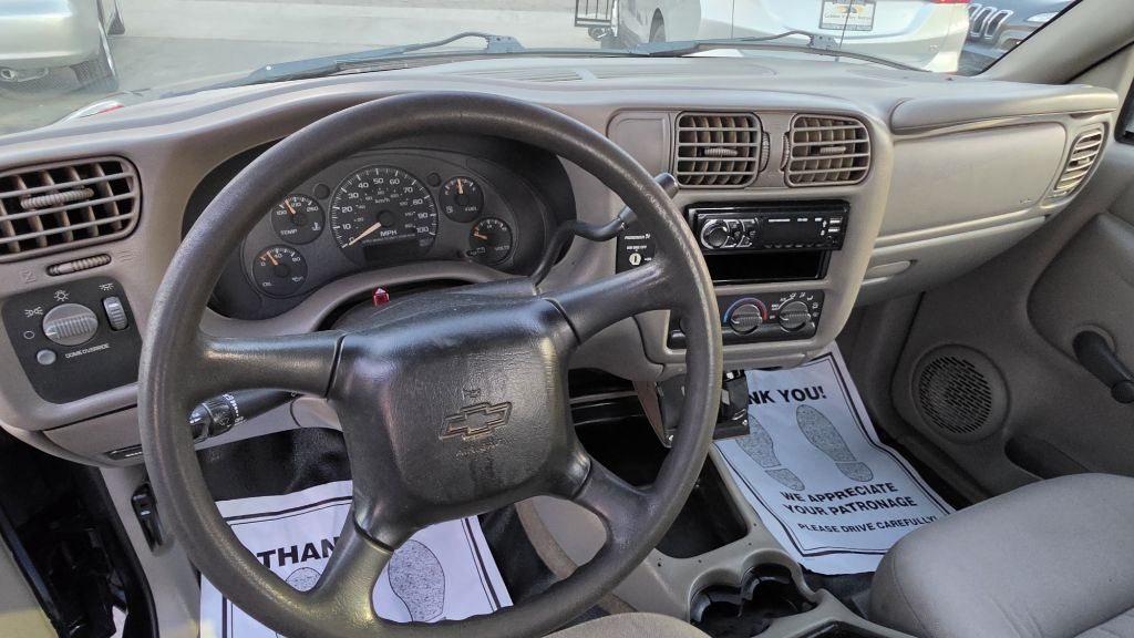 Photo 12 of this CHEVROLET S TRUCK
