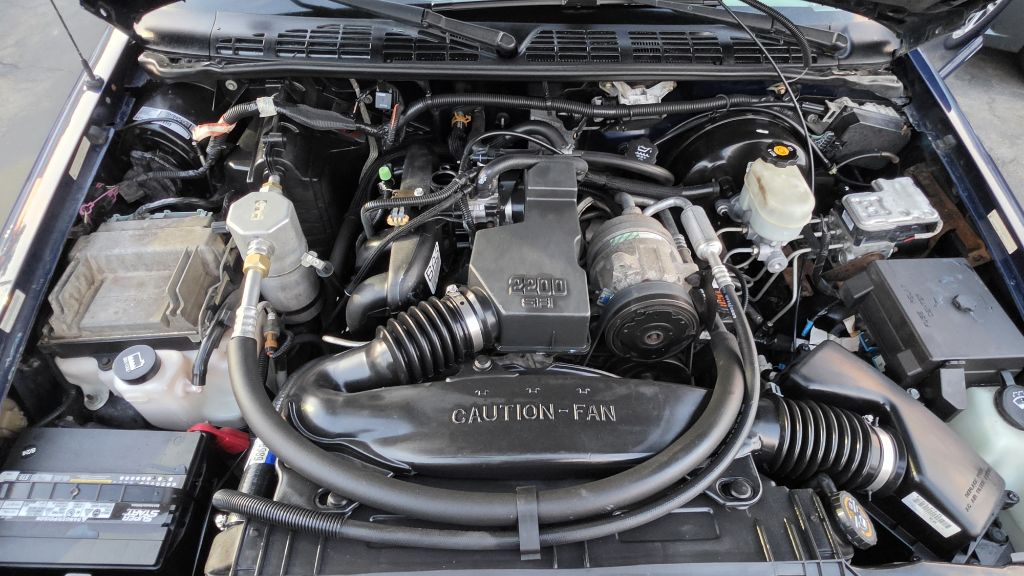 Photo 17 of this CHEVROLET S TRUCK