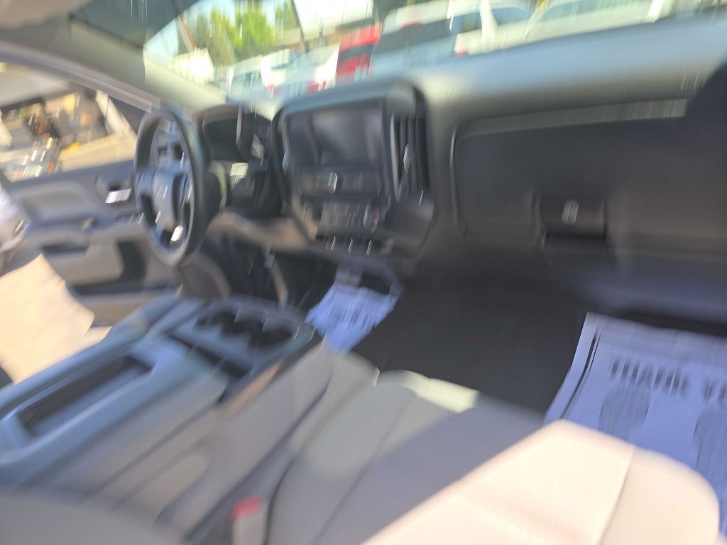 Photo 17 of this CHEVROLET SILVERADO 1500