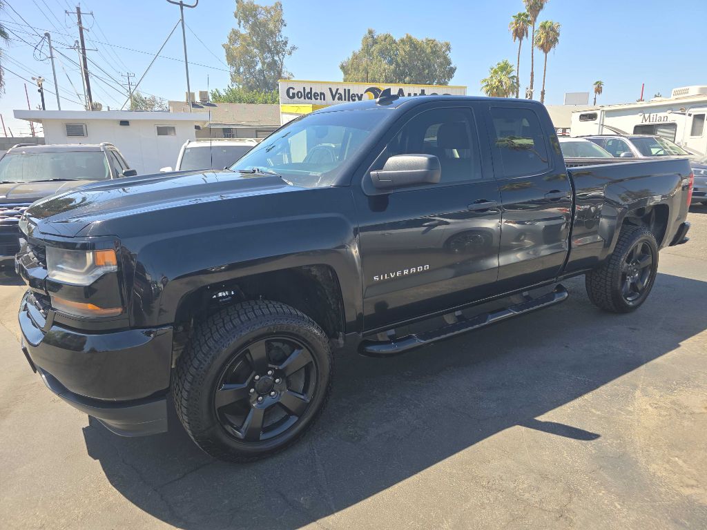 Photo 4 of this CHEVROLET SILVERADO 1500