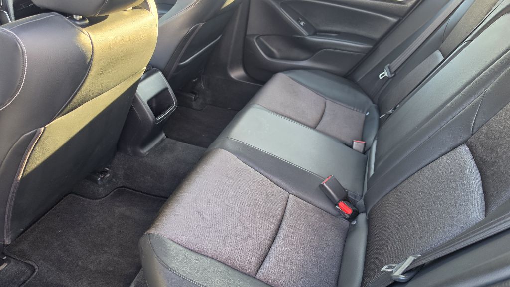Photo 12 of this HONDA ACCORD