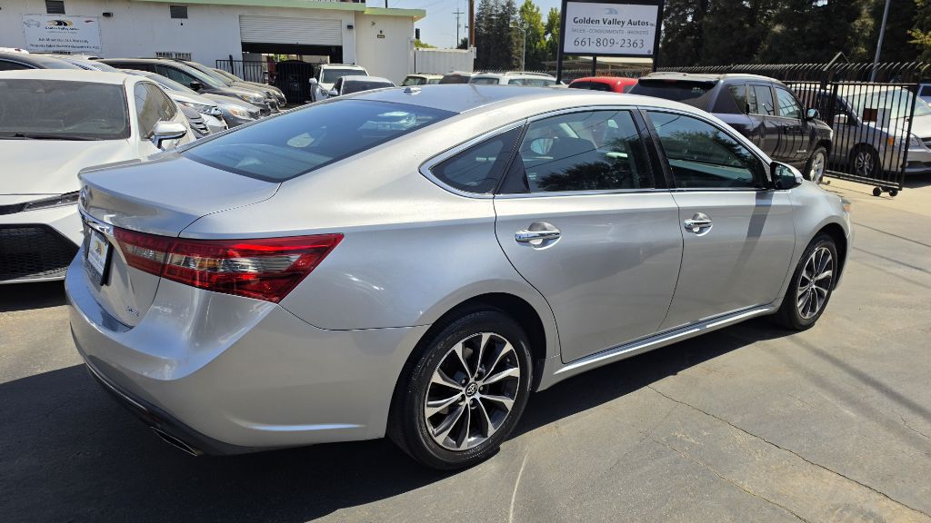 Photo 5 of this TOYOTA AVALON
