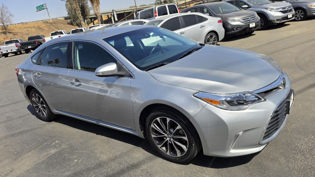 Photo 7 of this TOYOTA AVALON