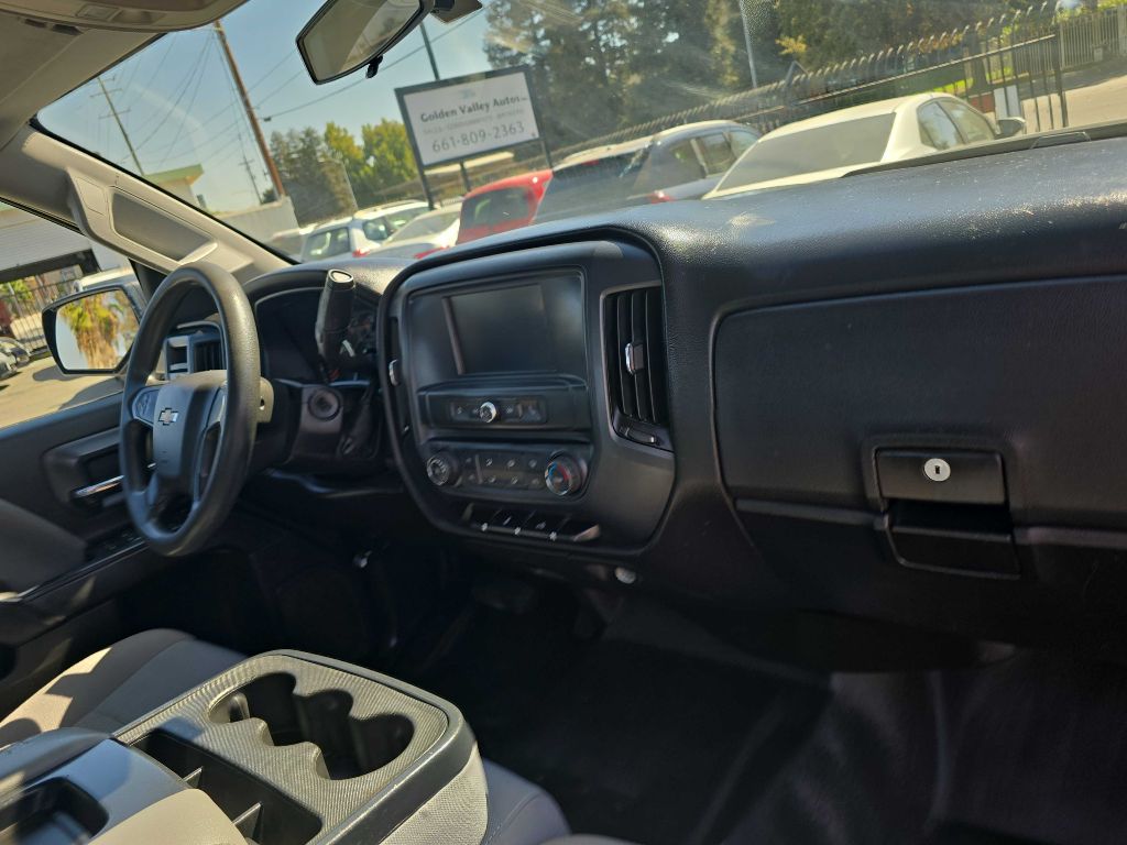 Photo 17 of this CHEVROLET SILVERADO 2500