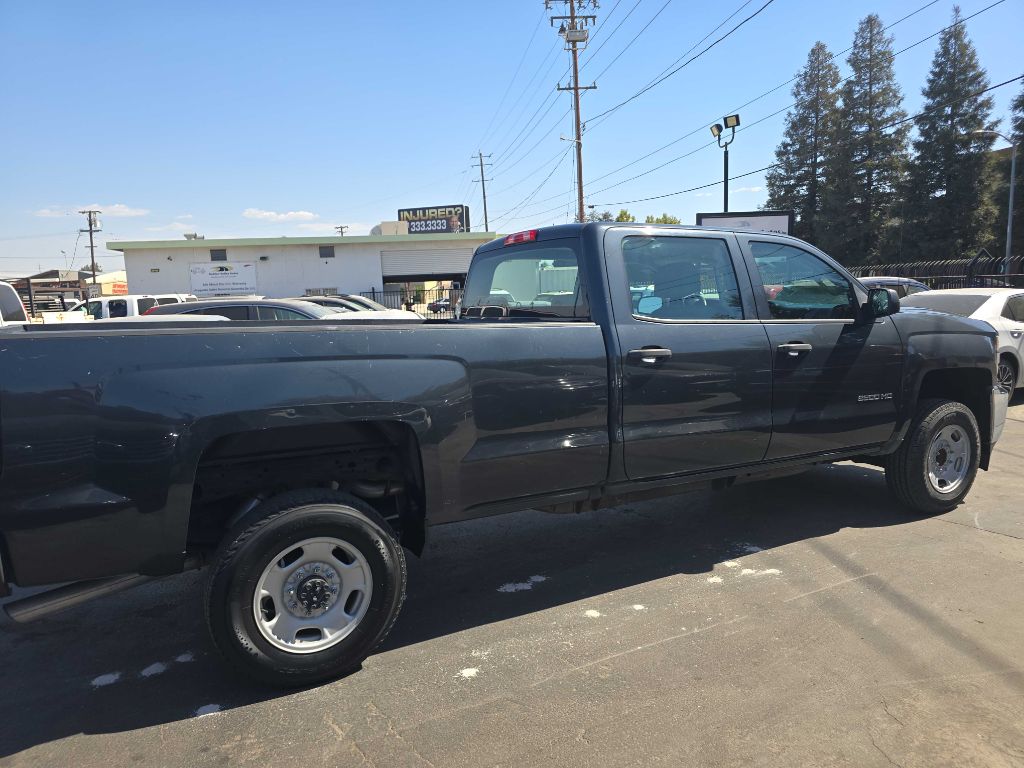 Photo 8 of this CHEVROLET SILVERADO 2500