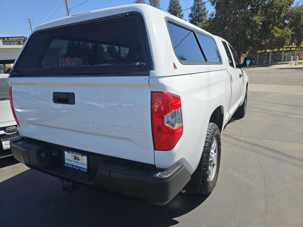 Photo 8 of this TOYOTA TUNDRA