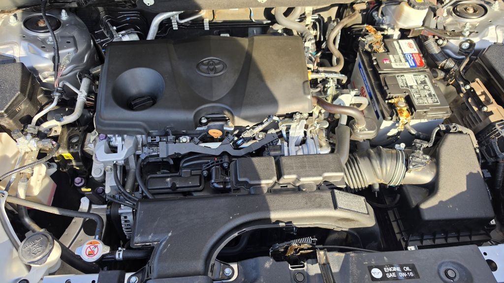 Photo 18 of this TOYOTA RAV4