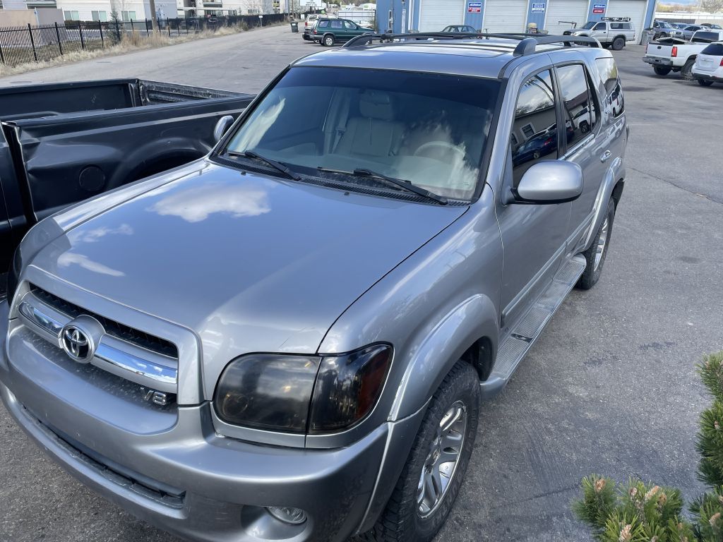 2005 TOYOTA SEQUOIA