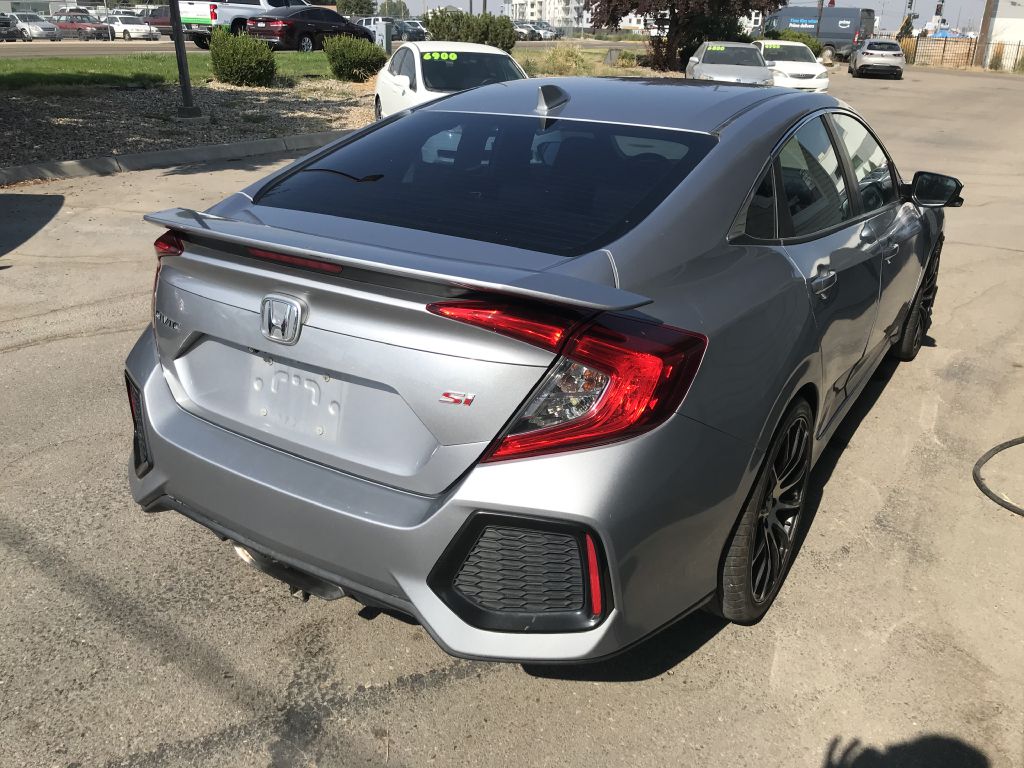 Photo 4 of this HONDA CIVIC