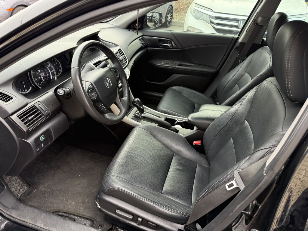 Photo 5 of this HONDA ACCORD