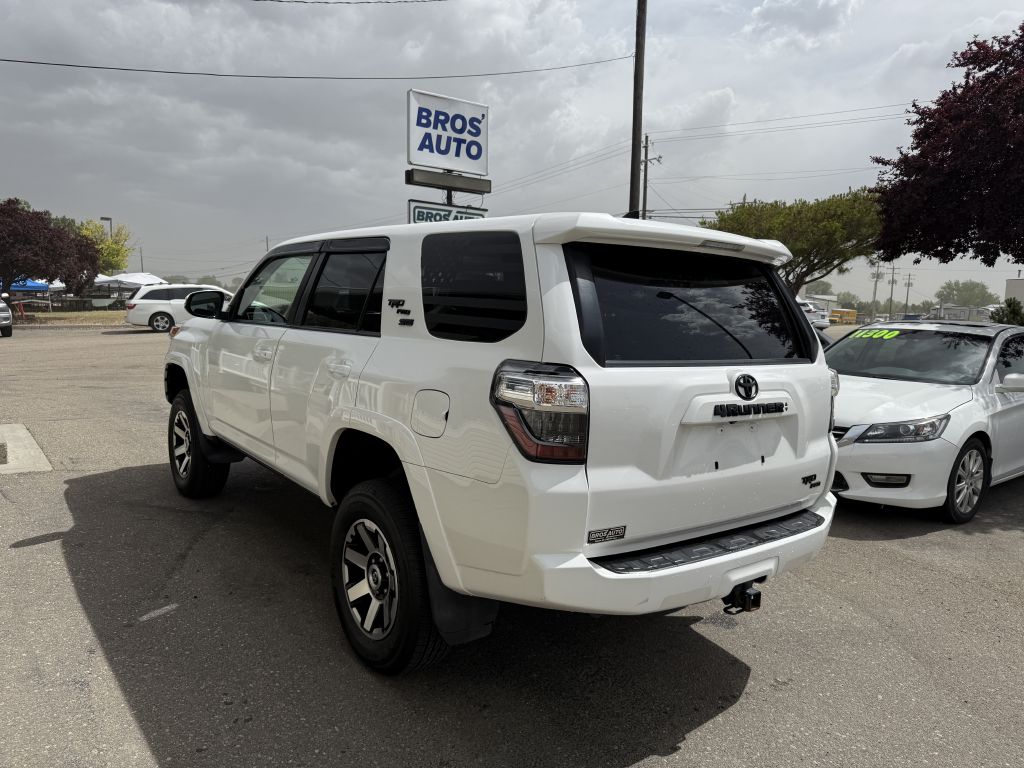 Photo 3 of this TOYOTA 4RUNNER