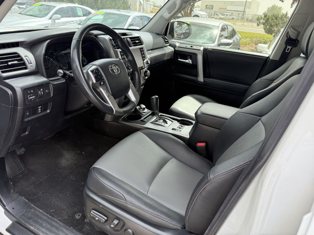Photo 5 of this TOYOTA 4RUNNER