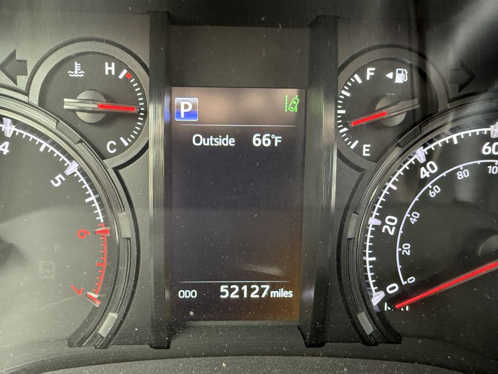 Photo 6 of this TOYOTA 4RUNNER