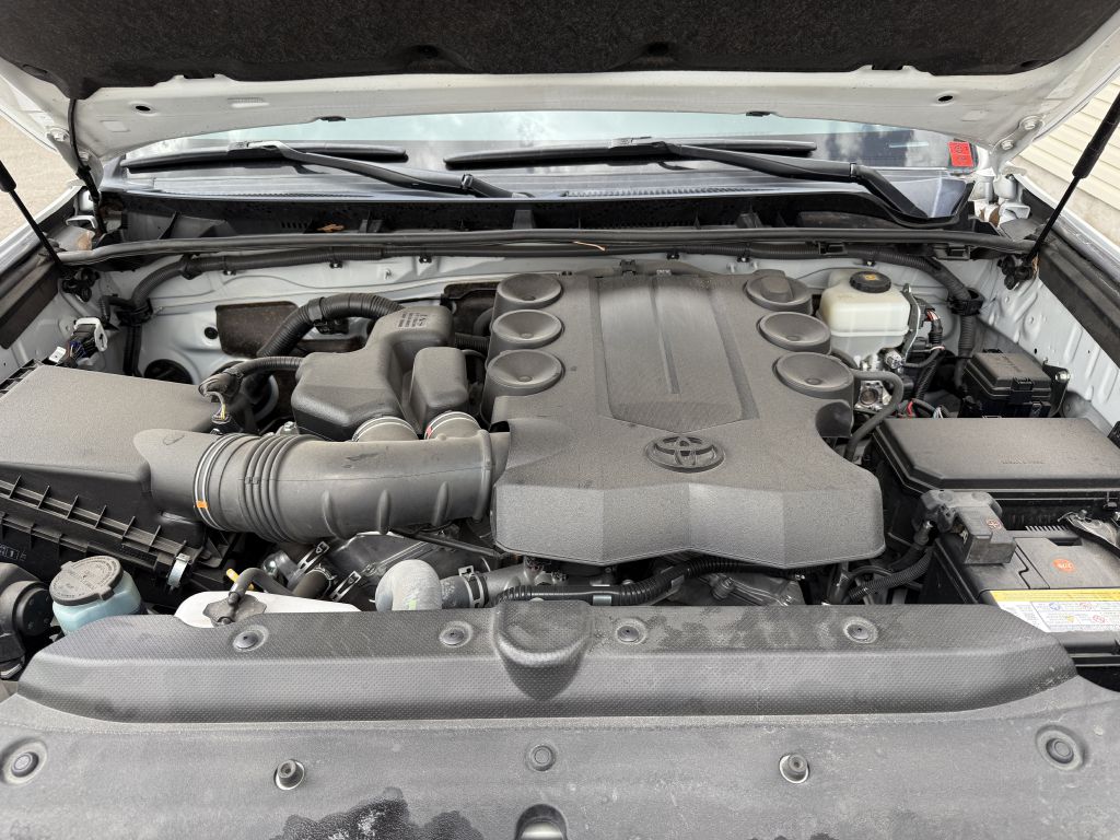 Photo 9 of this TOYOTA 4RUNNER