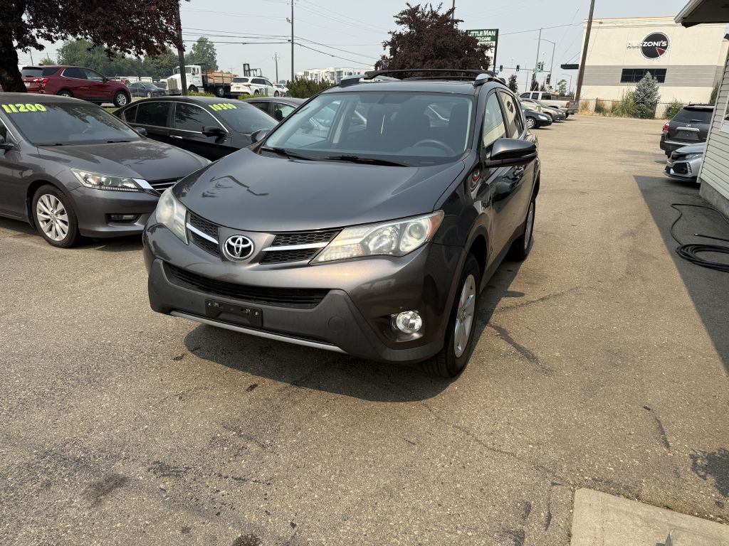 Photo 2 of this TOYOTA RAV4