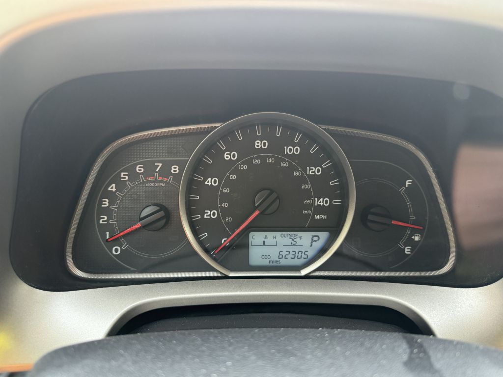 Photo 6 of this TOYOTA RAV4