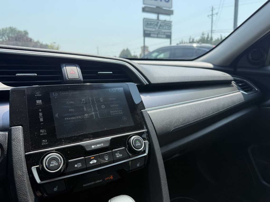 Photo 7 of this HONDA CIVIC