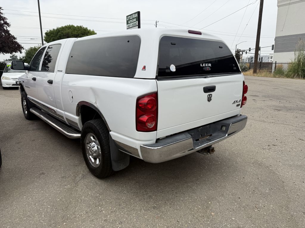 Photo 3 of this DODGE RAM 1500