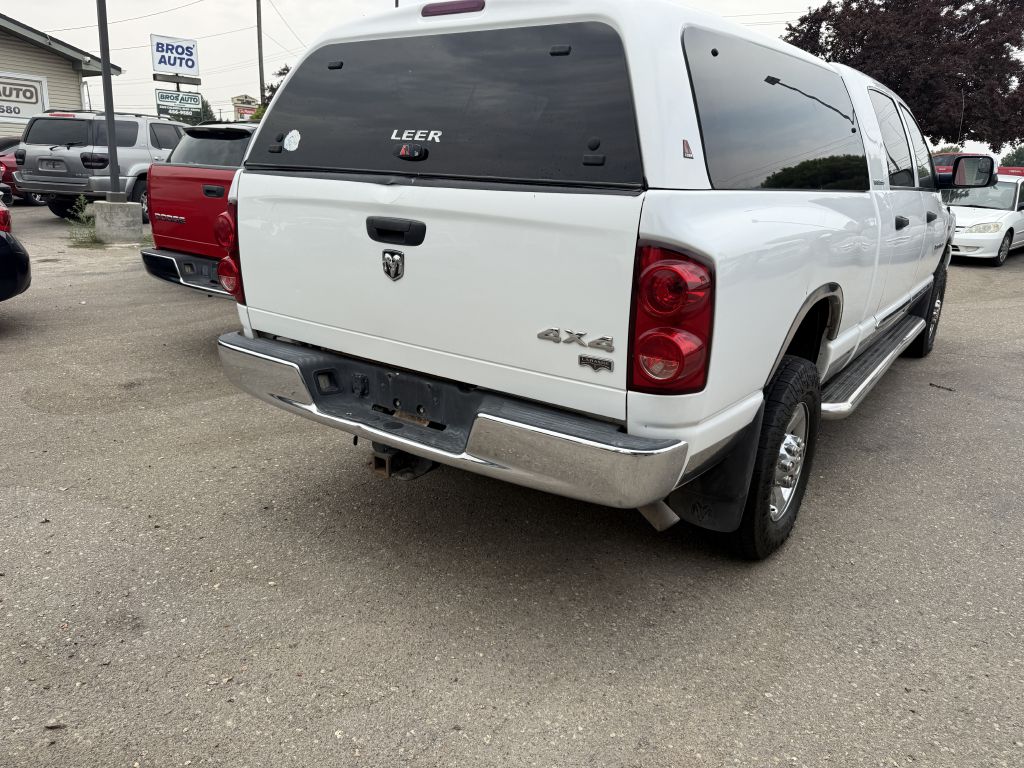 Photo 4 of this DODGE RAM 1500