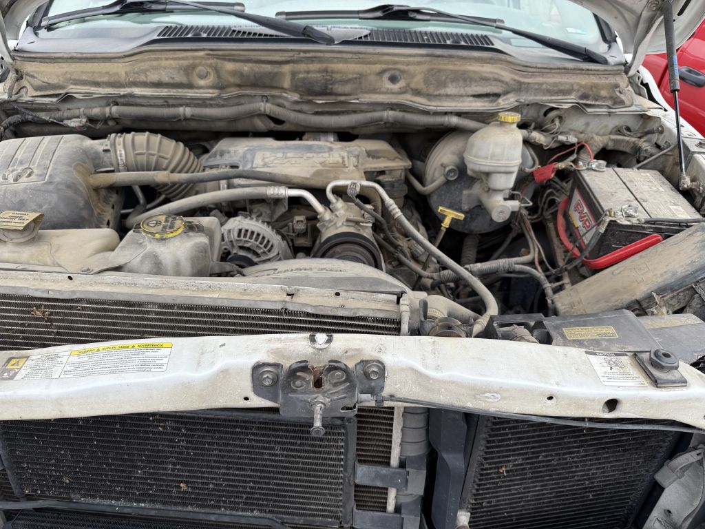 Photo 9 of this DODGE RAM 1500