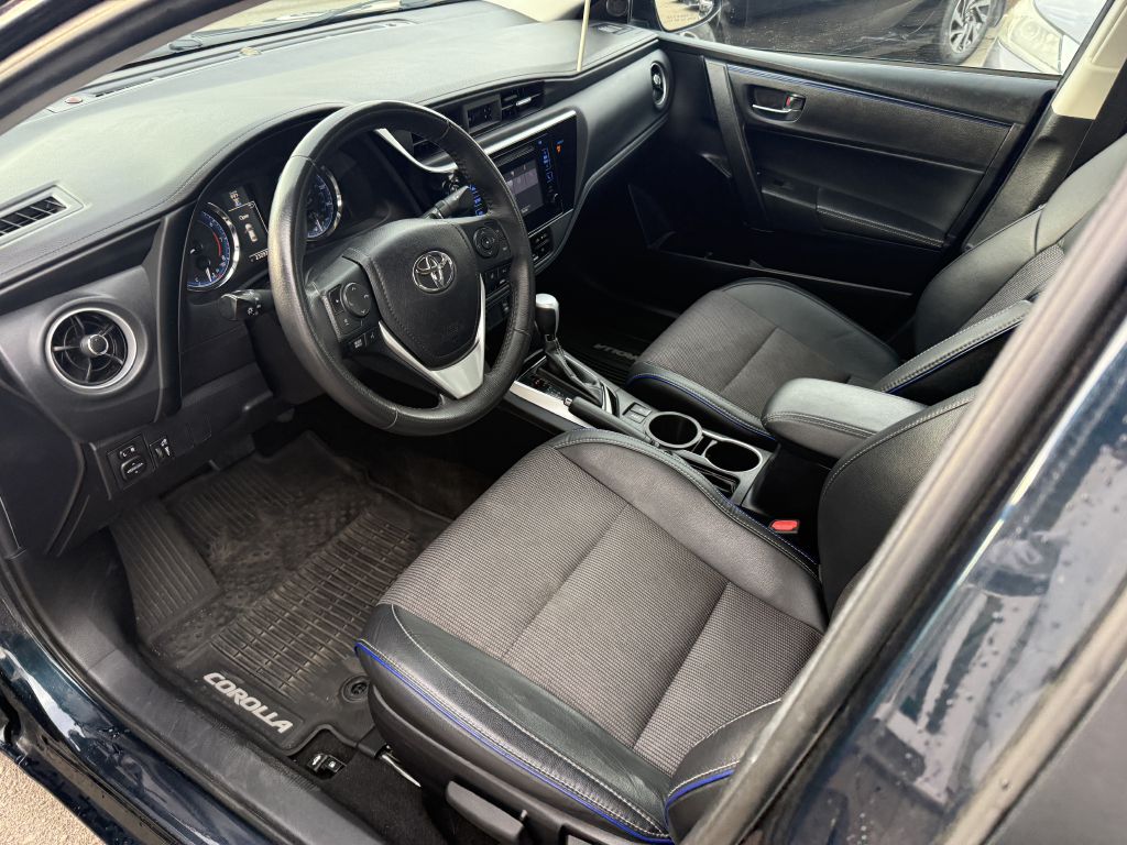 Photo 5 of this TOYOTA COROLLA