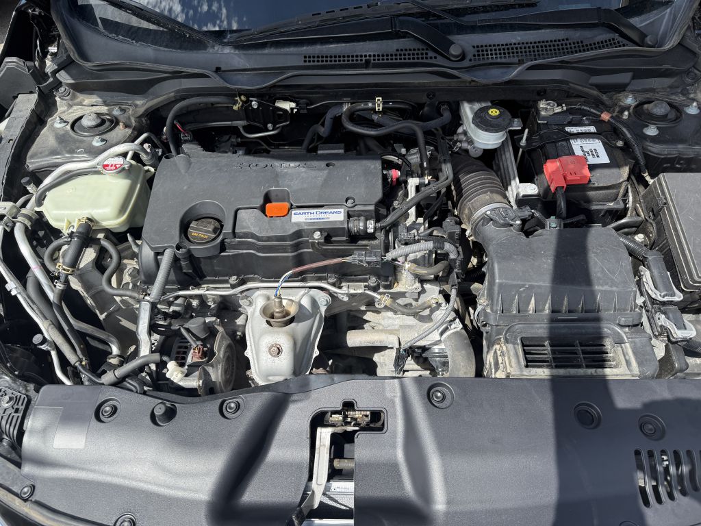 Photo 9 of this HONDA CIVIC