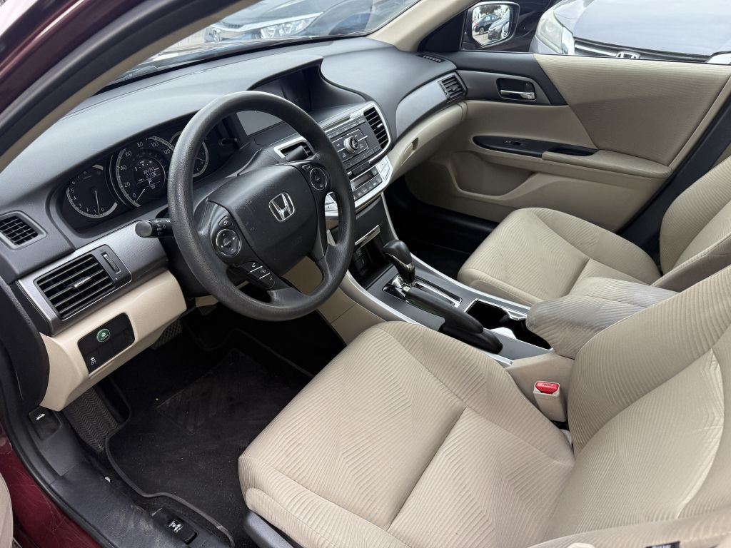 Photo 5 of this HONDA ACCORD