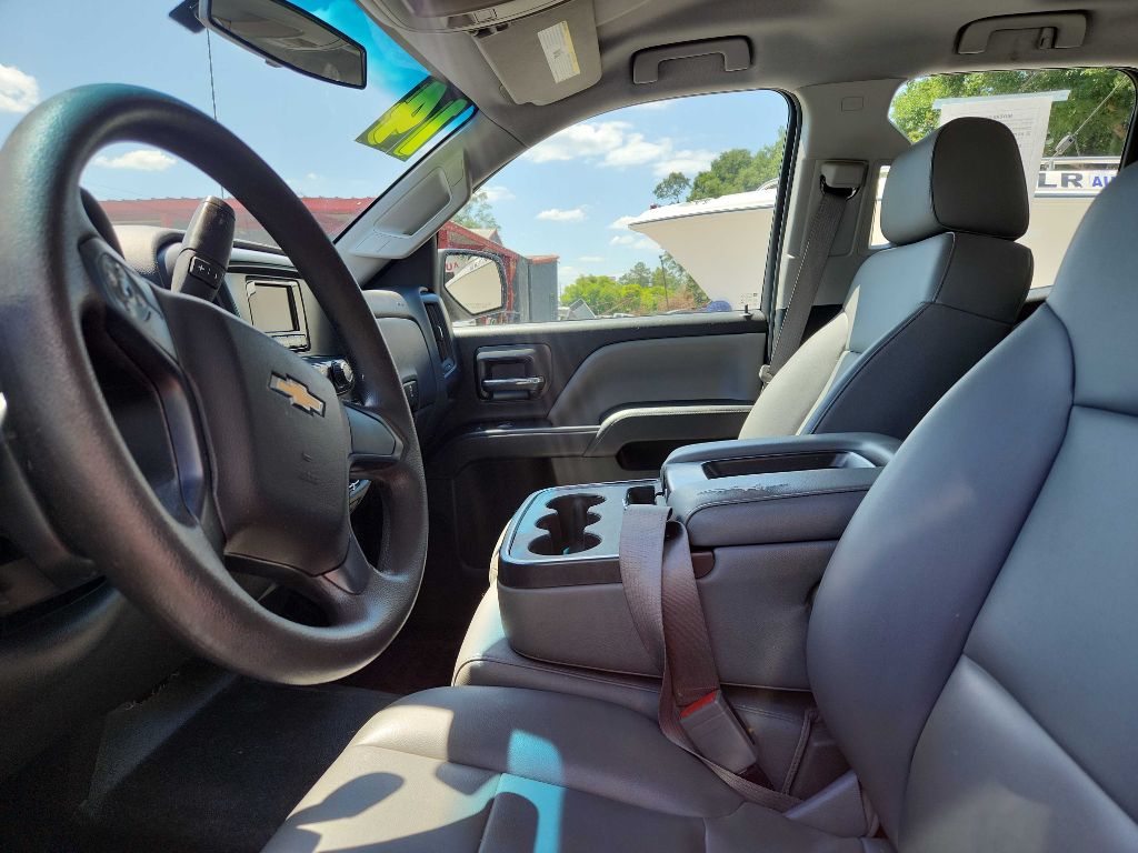 Photo 5 of this CHEVROLET SILVERADO 1500