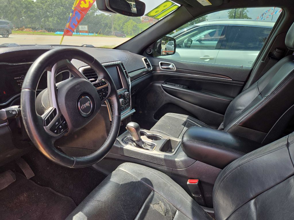 Photo 3 of this JEEP GRAND CHEROKEE