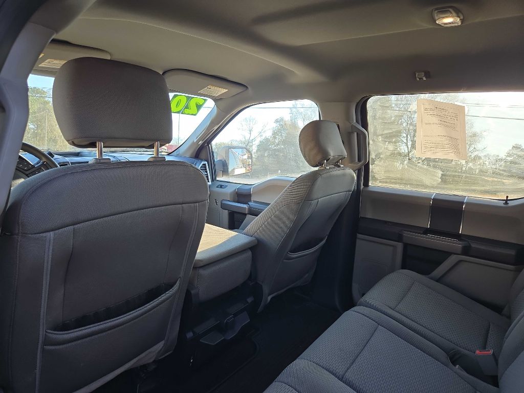 Photo 5 of this FORD F150