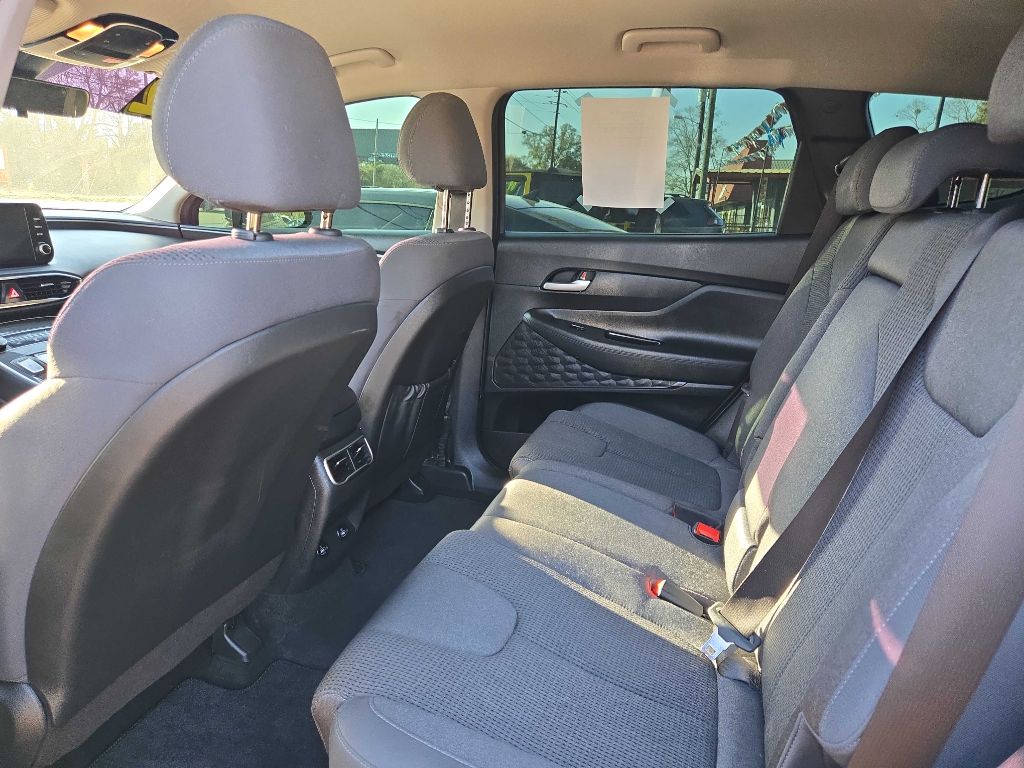 Photo 7 of this HYUNDAI SANTA FE