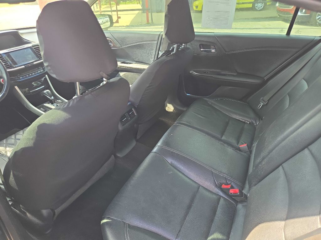 Photo 5 of this HONDA ACCORD
