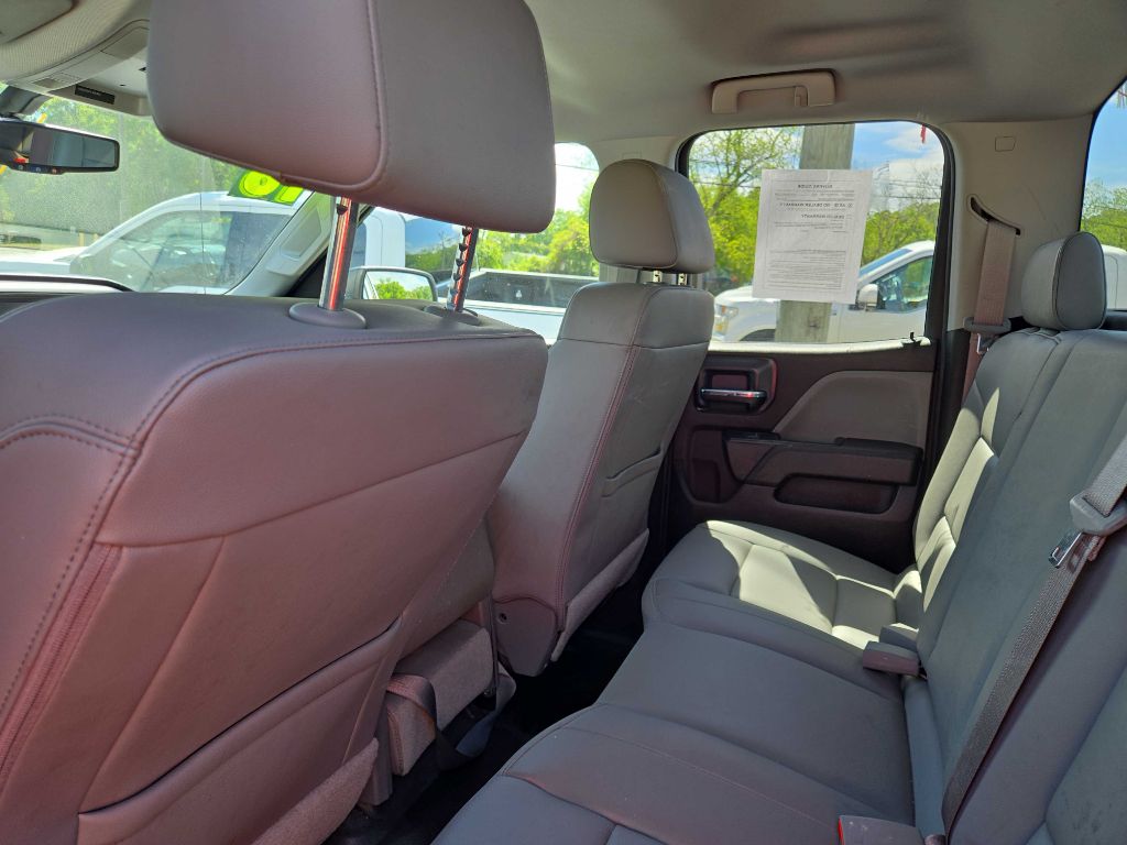 Photo 7 of this CHEVROLET SILVERADO 1500