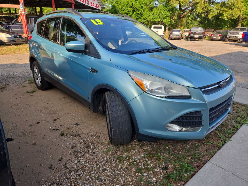 Photo 5 of this FORD ESCAPE