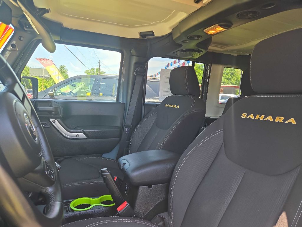 Photo 7 of this JEEP WRANGLER UNLIMI