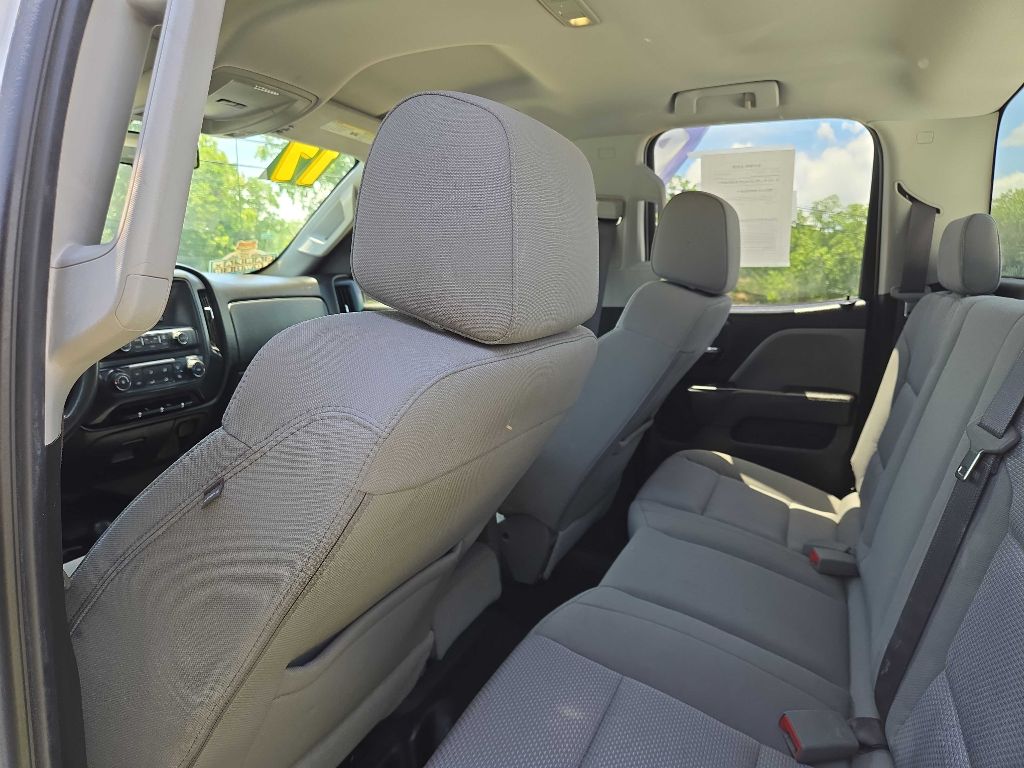 Photo 9 of this CHEVROLET SILVERADO 1500