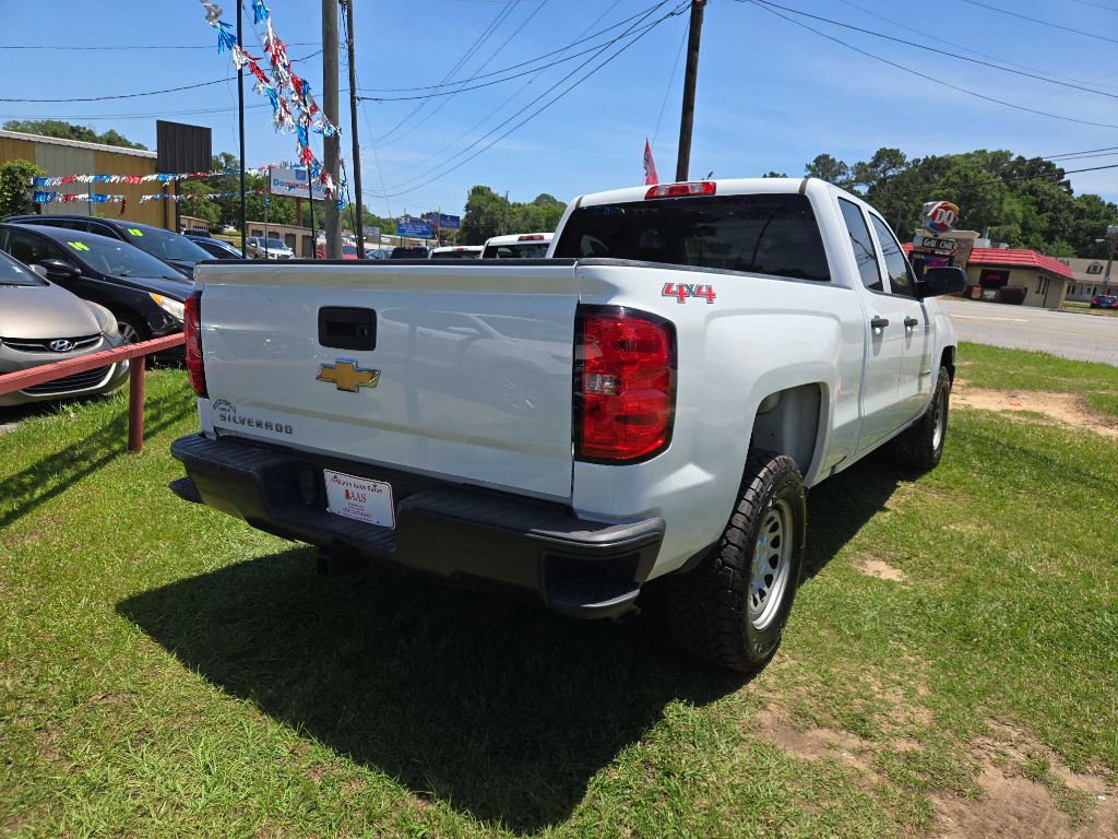 Photo 4 of this CHEVROLET SILVERADO 1500