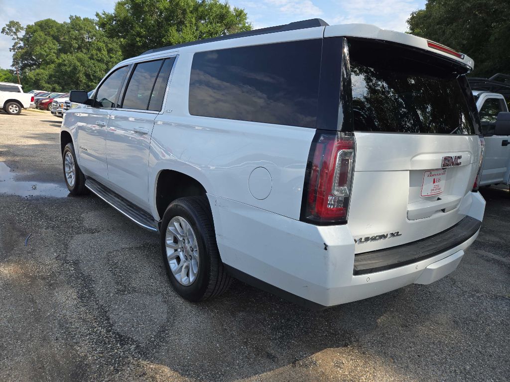 Photo 5 of this GMC YUKON XL