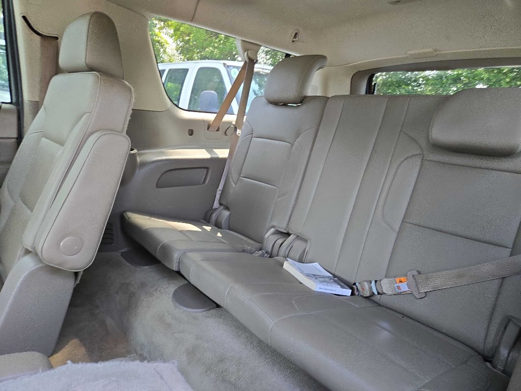 Photo 7 of this GMC YUKON XL
